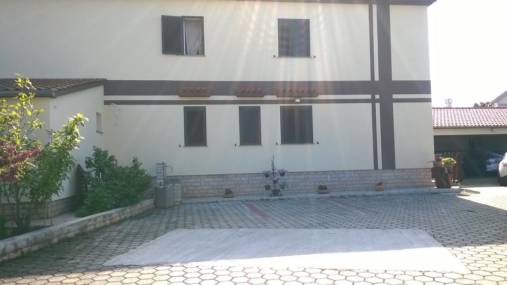 Apartment Lori Fažana Dış mekan fotoğraf