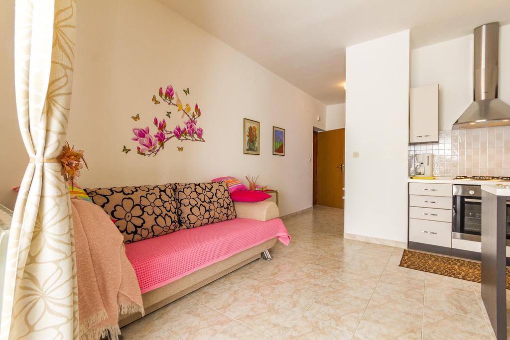 Apartment Lori Fažana Dış mekan fotoğraf