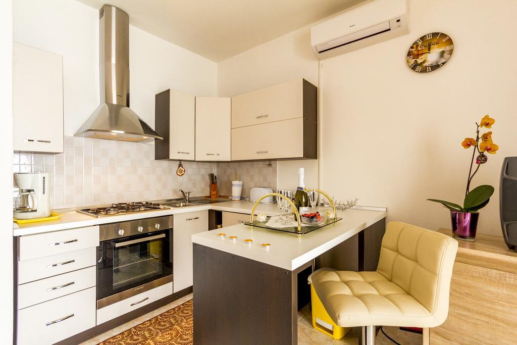 Apartment Lori Fažana Dış mekan fotoğraf