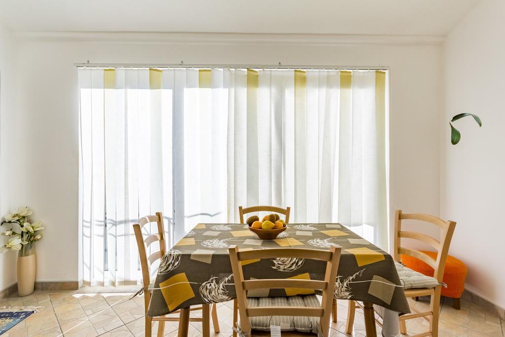 Apartment Lori Fažana Dış mekan fotoğraf